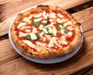 MARGHERITA  Ø 32cm ☆☆☆☆