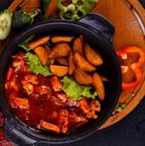 Курица в остро-сладком соусе (450 гр.)