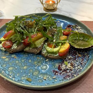 Tartines Avocat crevette 