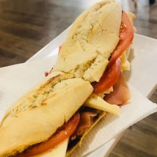 Bocadillo Viena De Serrano Manchego