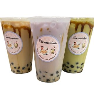 Matcha bubble tea medio