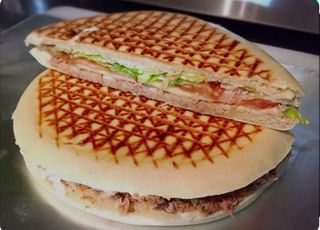 Campero De Pollo Especial