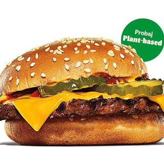 Plant-based Cheeseburger