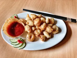 11 Pohovane lignje Calamari