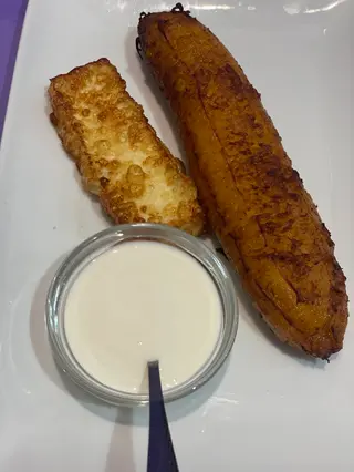 Maduro Con Queso