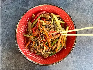 Фунчоза з куркою (320г)