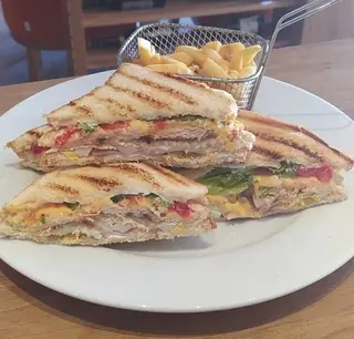 Tost sendvič