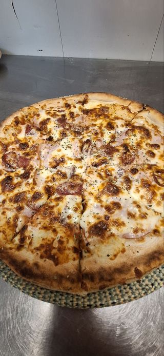 Пица Милано (500г)