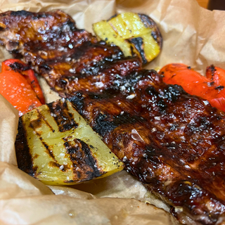 Costillar De Cerdo con salsa Bbq