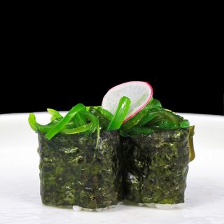 Gunkan wakame