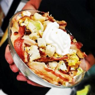 Caesar salata sa piletinom