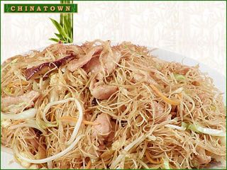 Ми-фен със свинско месо