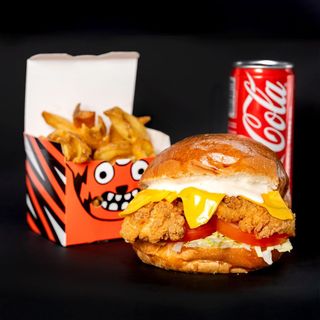 CHICKEN CLASSIC MENÙ