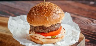 Black Angus cheeseburger