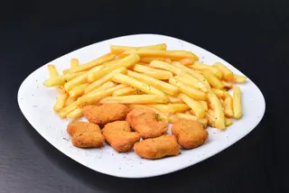 Pileći medaljoni sa pomfritom XL