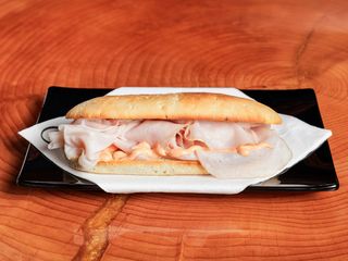 La diciassette - panino o piadina