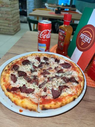 Pizza Bresola