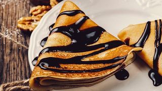 ბლინი ნუთელით