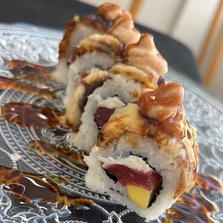 Uramaki Anguila foie (4p.)