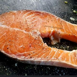 Medalion somon la cuptor