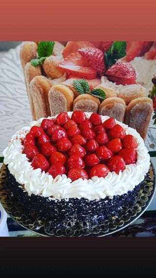 Tarta De Fresa Y Nata