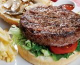  Hamburguesa De Buey Con Patatas Y Refresco