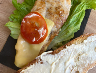 Bocadillo Con Pechuga De Pollo