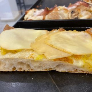 Patate e scamorza affumicata