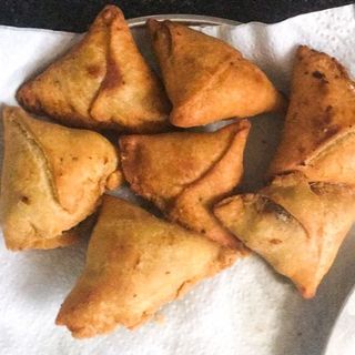 Samosa chat