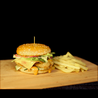 КОСМО-ЧІКЕН БУРГЕР КОМБО