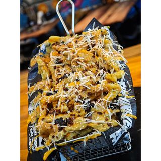 THE BOSSMAN'S LOADED FRIES 450