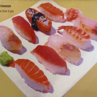 50. Sushi Moriawase (9 uds)