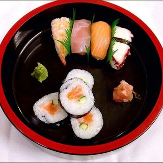33. SUSHI VARIAO