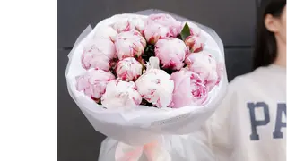 Bukiet Pure Peony 9 kwiatów