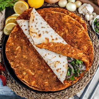 Лахмаджун с Дюнер (850г)