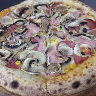 Пица Верона (300г)