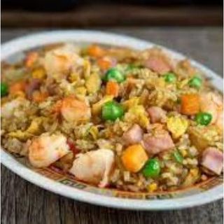 Arroz Frito Tres Delicias