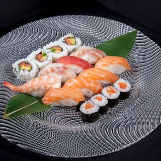 Sushi misto medio