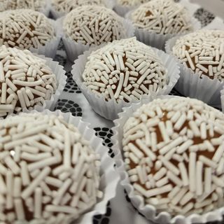 Brigadeiro de Leite Condensado Cozido