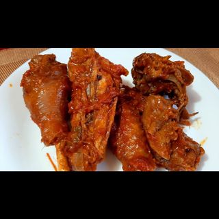 FULL KIENYEJI CHICKEN DRY/ FRY WET FRY