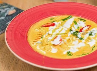 Żółte curry z warzywami