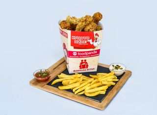 16бр крилца , 4бр бутчета, 4 пилешки филенца