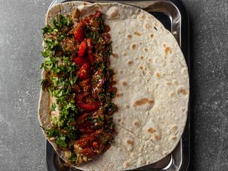 Шаурма з куркою тікі масала