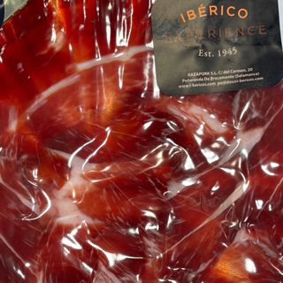 Jamón de cebo de campo ibérico cortado a mano 