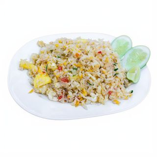 Arroz Frito Con Piña Y Gambas