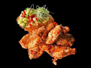 Шашлик з гукамоле та сальсою (320g)