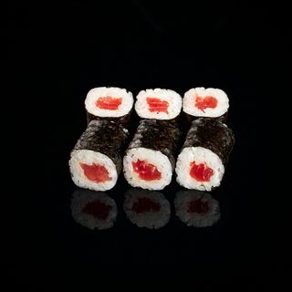 Макі з тунцем