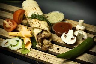 Авторський з куркою XL (450г)