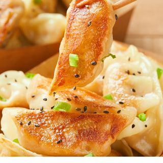 Ravioli alla griglia con maiale 6pz