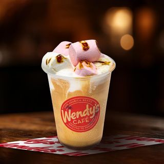 ცივი ყავა მარშმელოუთი